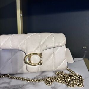 Chic White Quilted Women's Bag